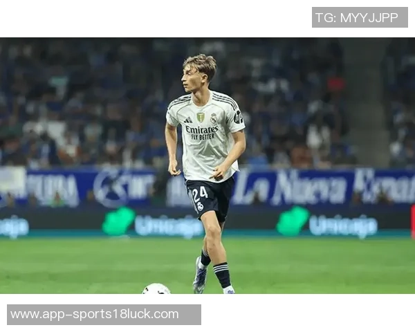 赫伊森主动向阿隆索和老将请教以提升比赛时的注意力集中能力